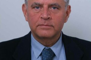 Associazione Culturale “MEDITERRANEUM, Webmaster Portale Comune di Catania, Realizzazione, come “Web-master” di alcuni siti: “Neurologia Osp.Cannizzaro”, Siciliana Lavica s.r.l.”, “Eliografia Etna”, Pittrice Erika Weinmann, Biblioteche Riunite Ursino e Recupero (Compresa Sezione Amministrazione Trasparente),